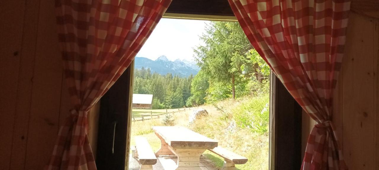 הוילה Srednja Vas v Bohinju Planinska Hisica Pod Macesni - Bohinj מראה חיצוני תמונה